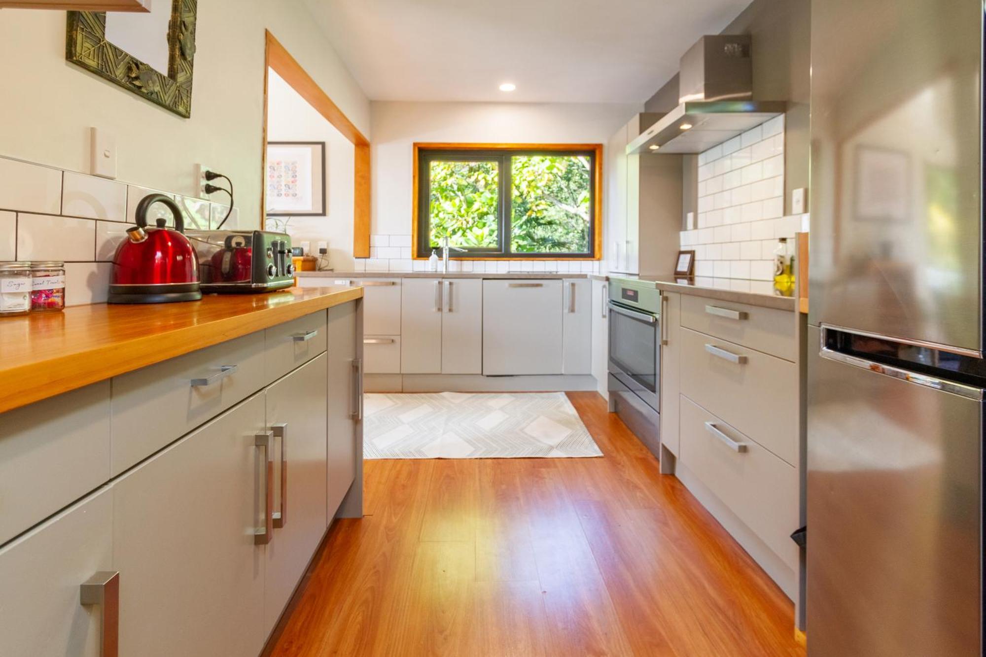 Sherwood Lodge 4-Bedroom Holiday Home With Spectacular Views Christchurch Extérieur photo