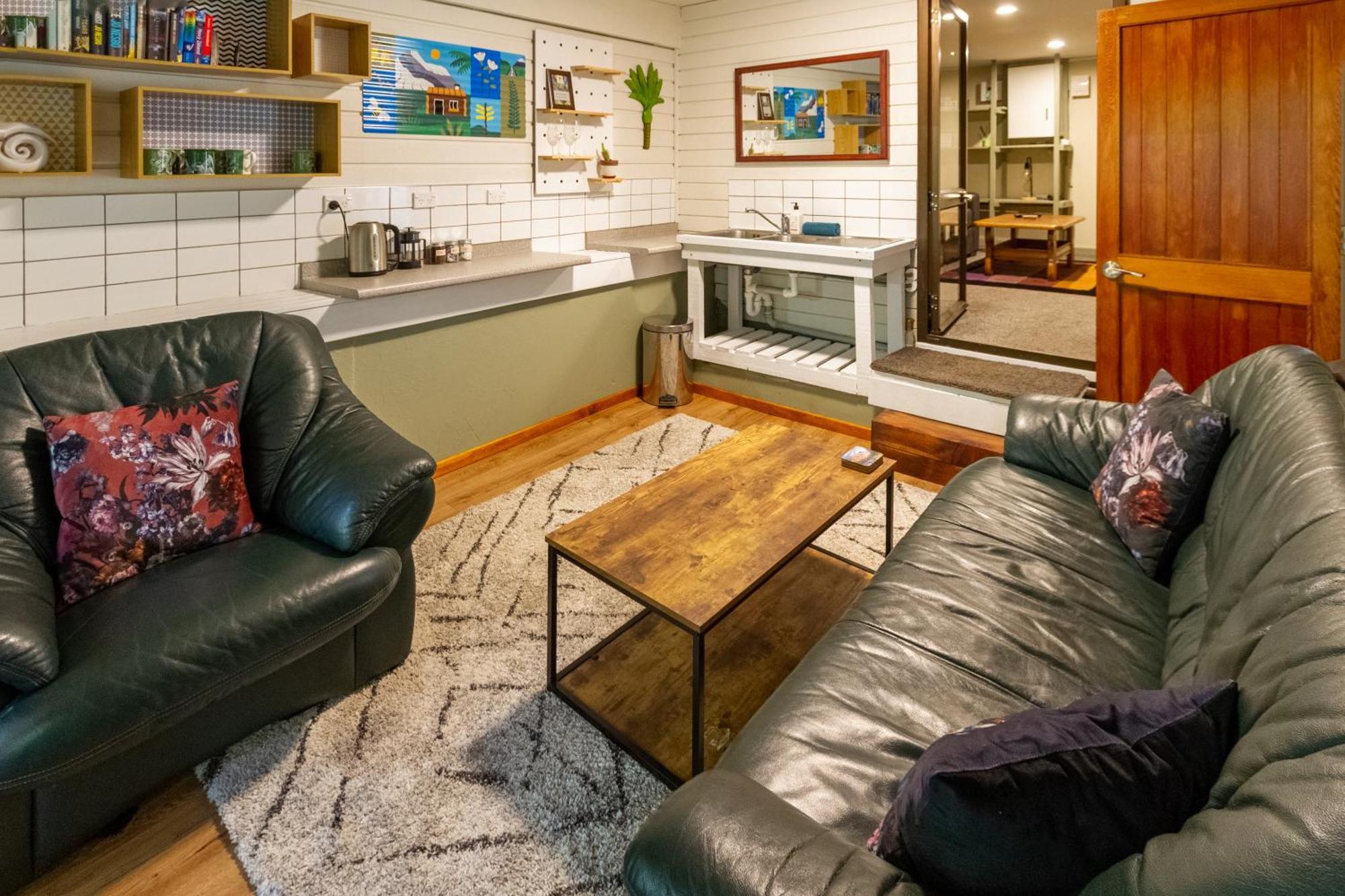 Sherwood Lodge 4-Bedroom Holiday Home With Spectacular Views Christchurch Extérieur photo