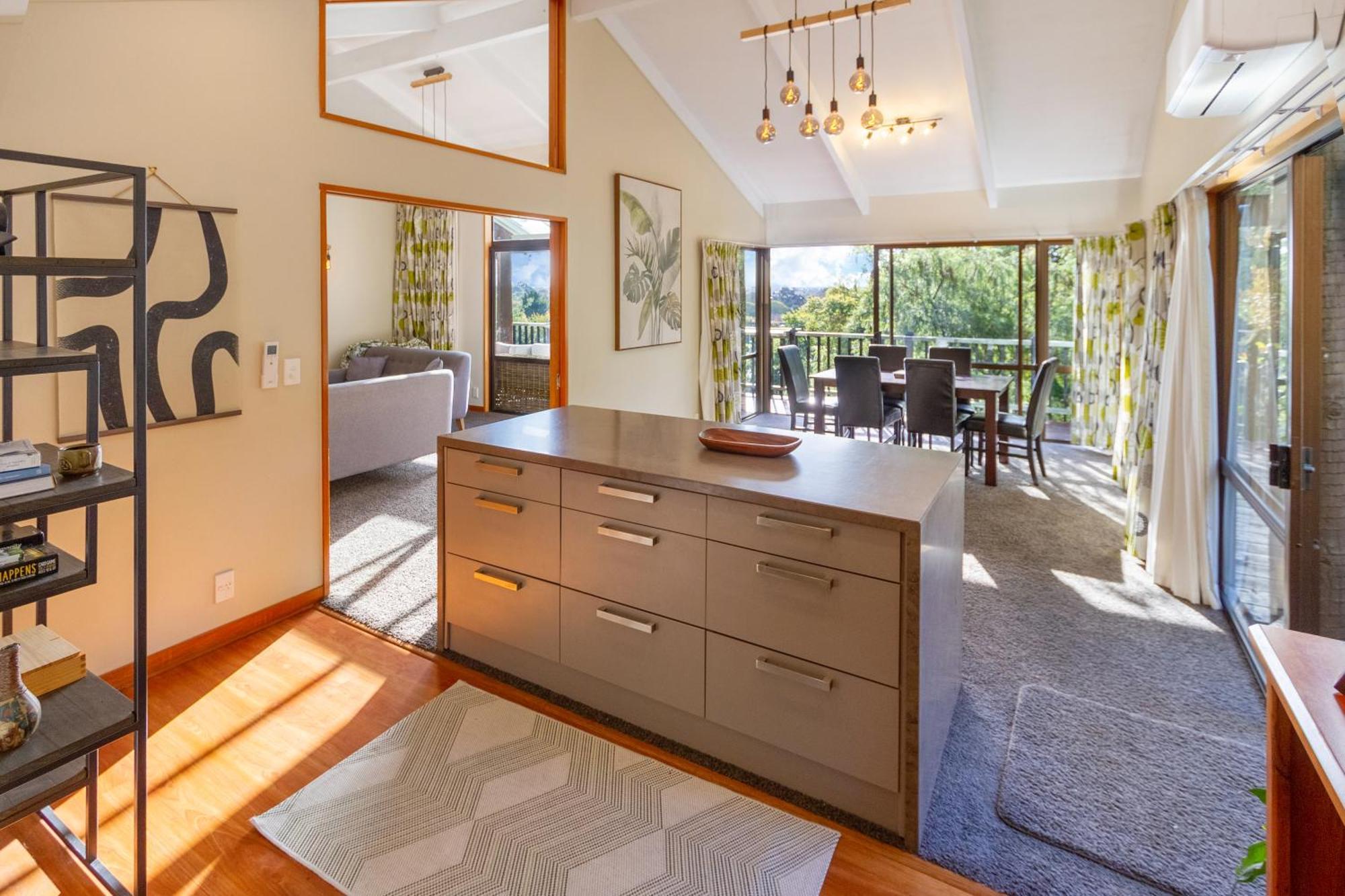 Sherwood Lodge 4-Bedroom Holiday Home With Spectacular Views Christchurch Extérieur photo