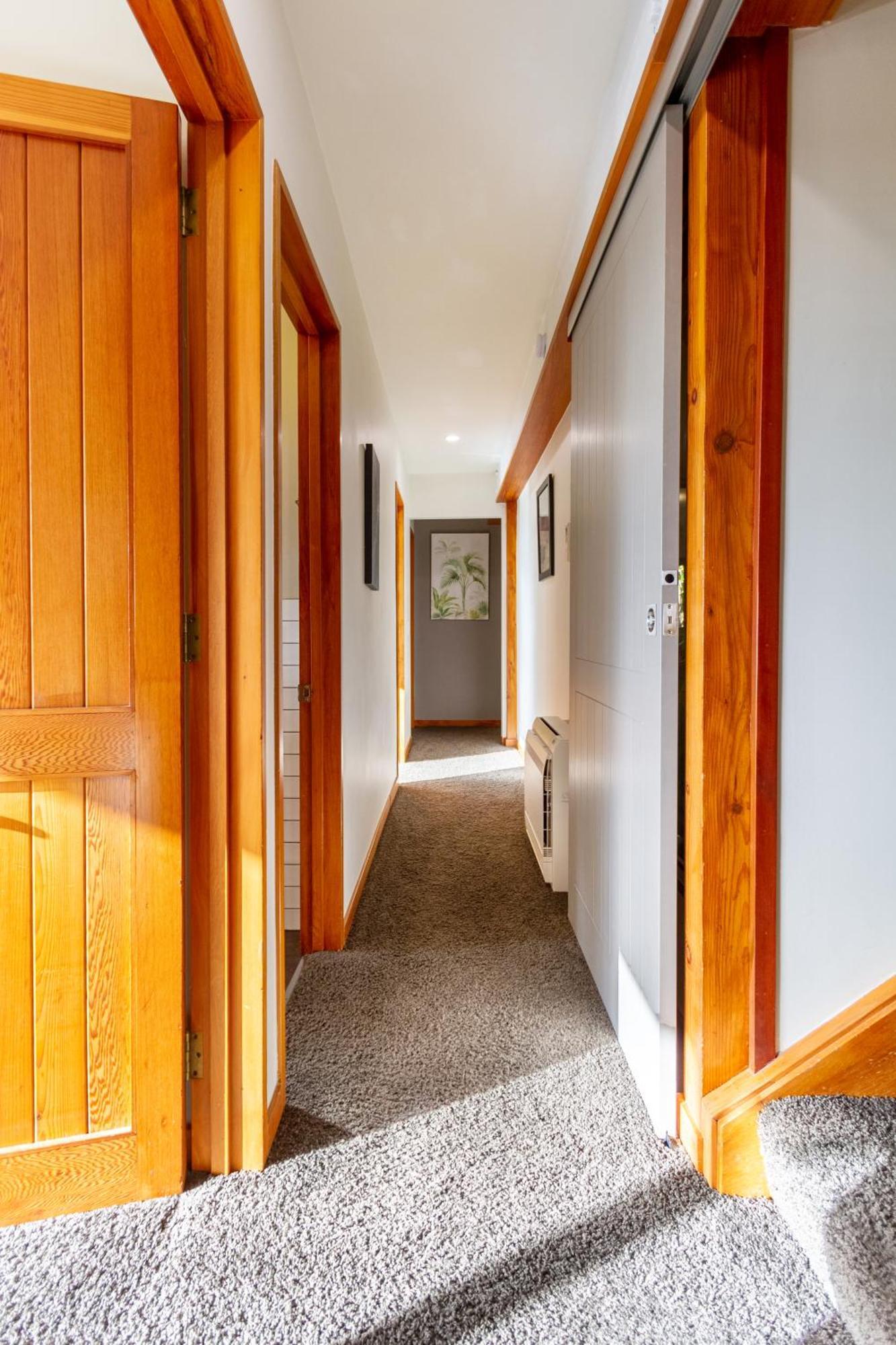 Sherwood Lodge 4-Bedroom Holiday Home With Spectacular Views Christchurch Extérieur photo