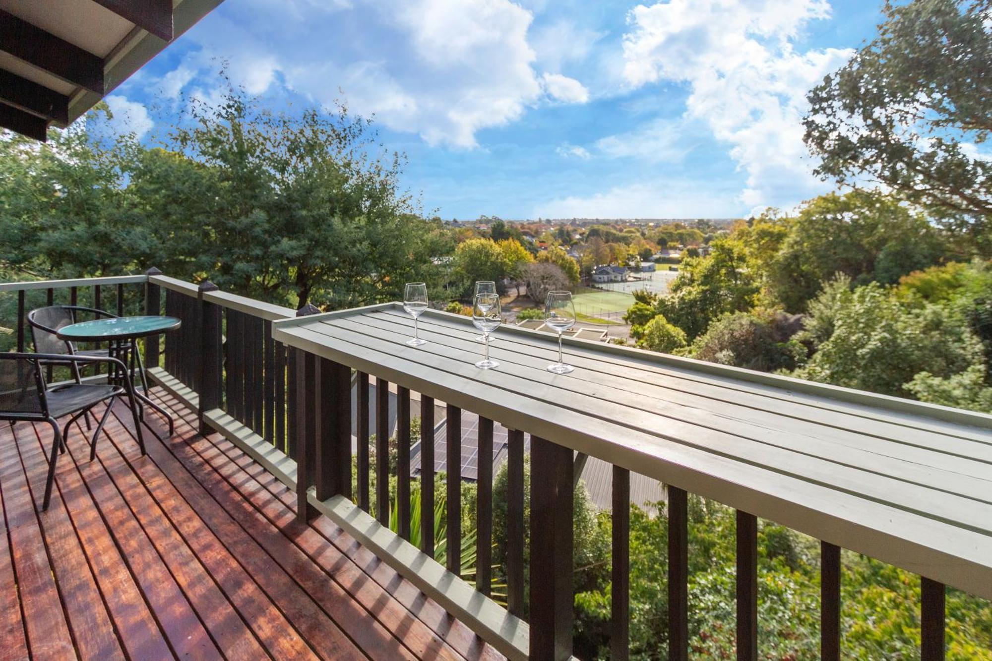 Sherwood Lodge 4-Bedroom Holiday Home With Spectacular Views Christchurch Extérieur photo