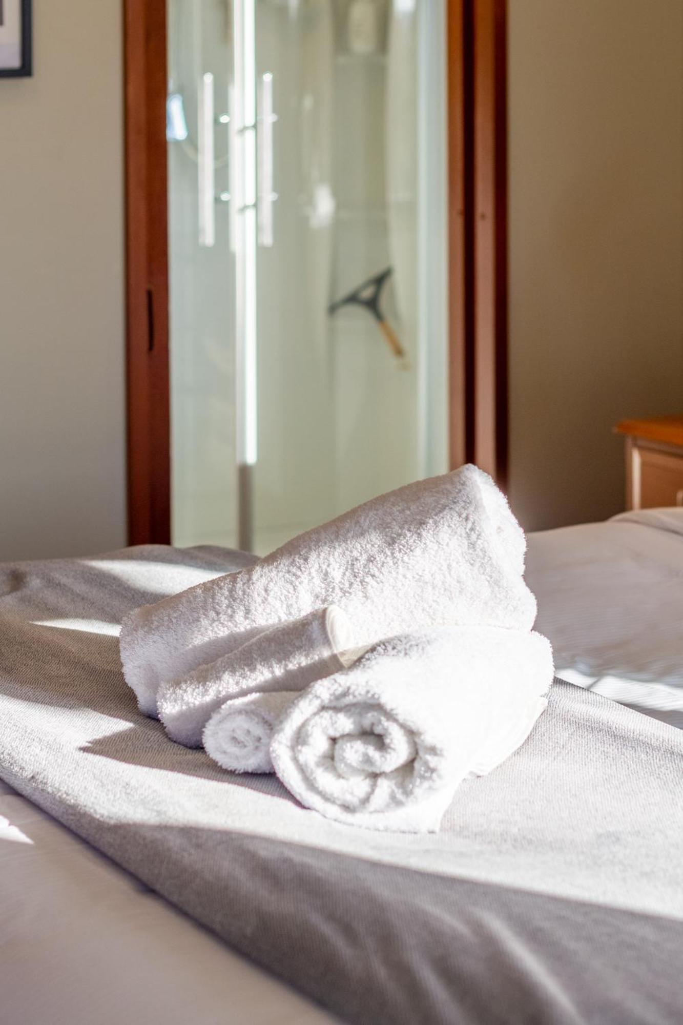 Sherwood Lodge 4-Bedroom Holiday Home With Spectacular Views Christchurch Extérieur photo