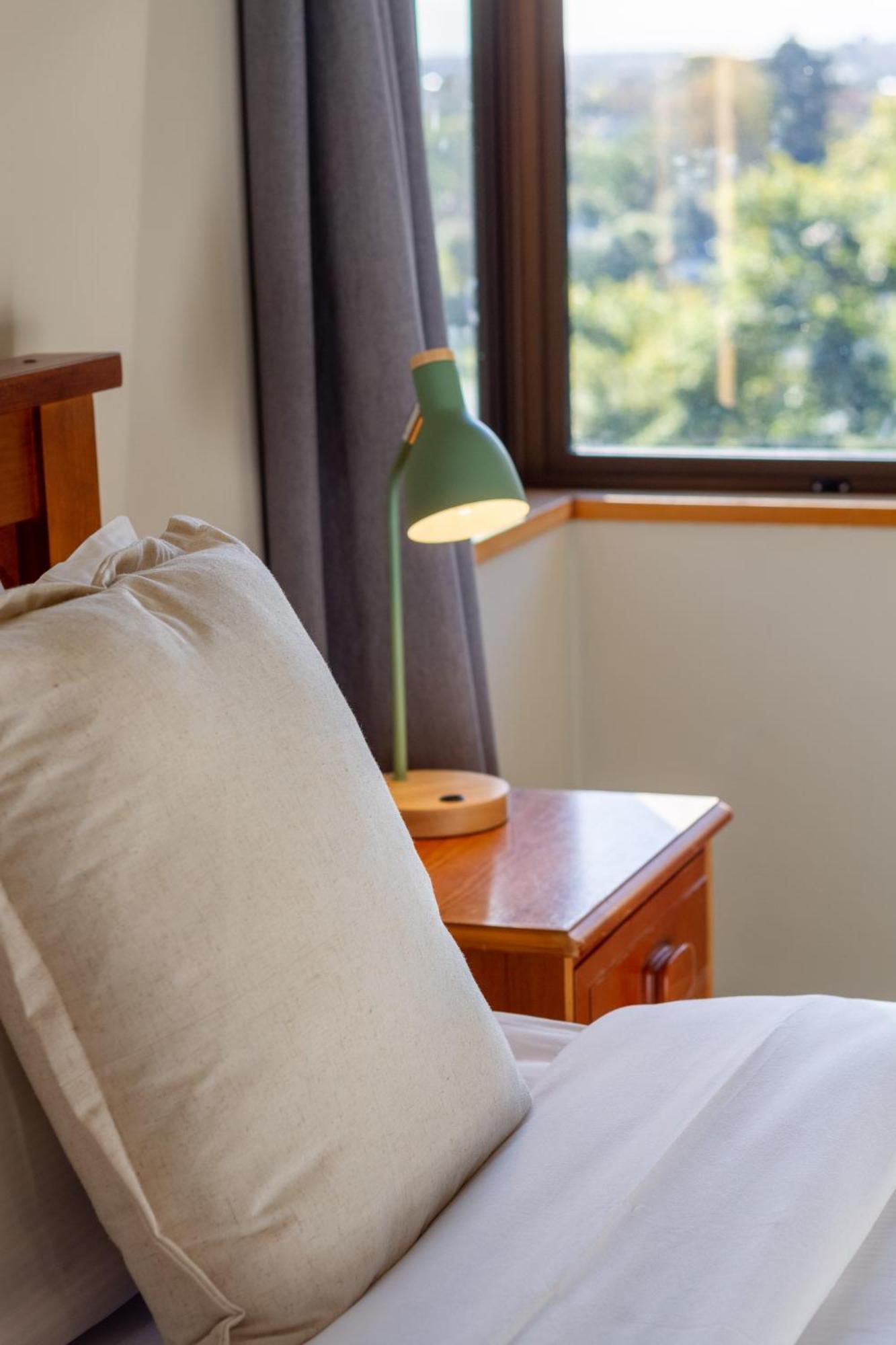 Sherwood Lodge 4-Bedroom Holiday Home With Spectacular Views Christchurch Extérieur photo