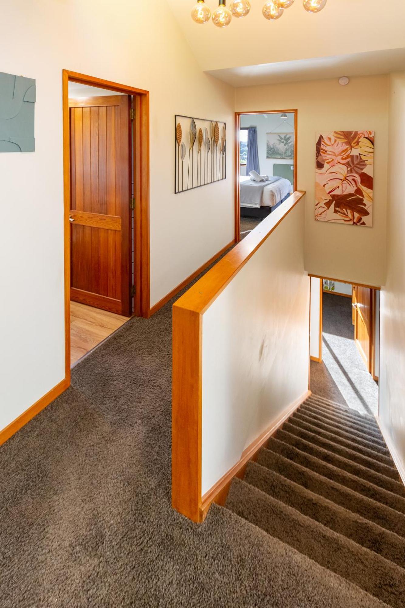 Sherwood Lodge 4-Bedroom Holiday Home With Spectacular Views Christchurch Extérieur photo